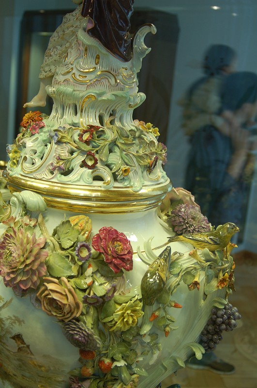 096_Porcelain_Factory